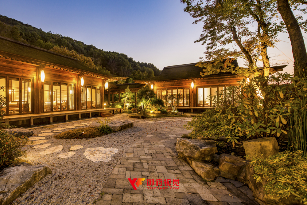仿古建筑广告拍摄