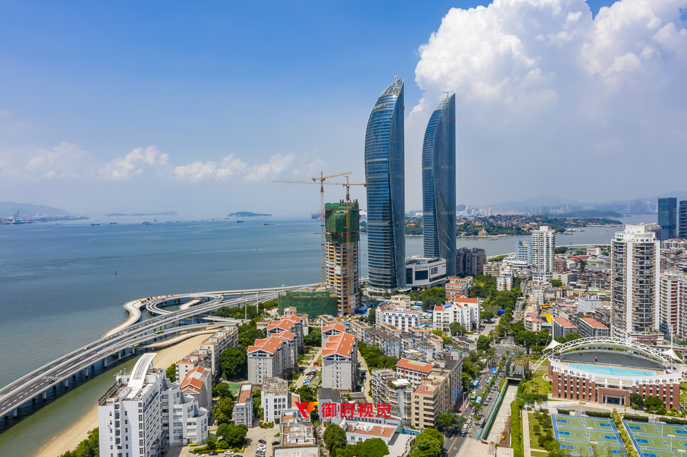 厦门地标建筑,厦门世茂海峡大厦,航拍建筑摄影